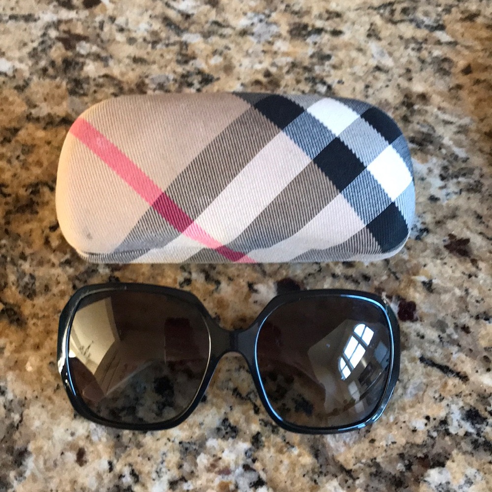 Burberry sunglasses